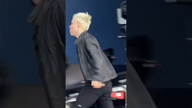 #SHAMAN♥♥♥
Все рождаются людьми.
Человеком становится не каждый! © Петр Квятковский смотреть онлайн