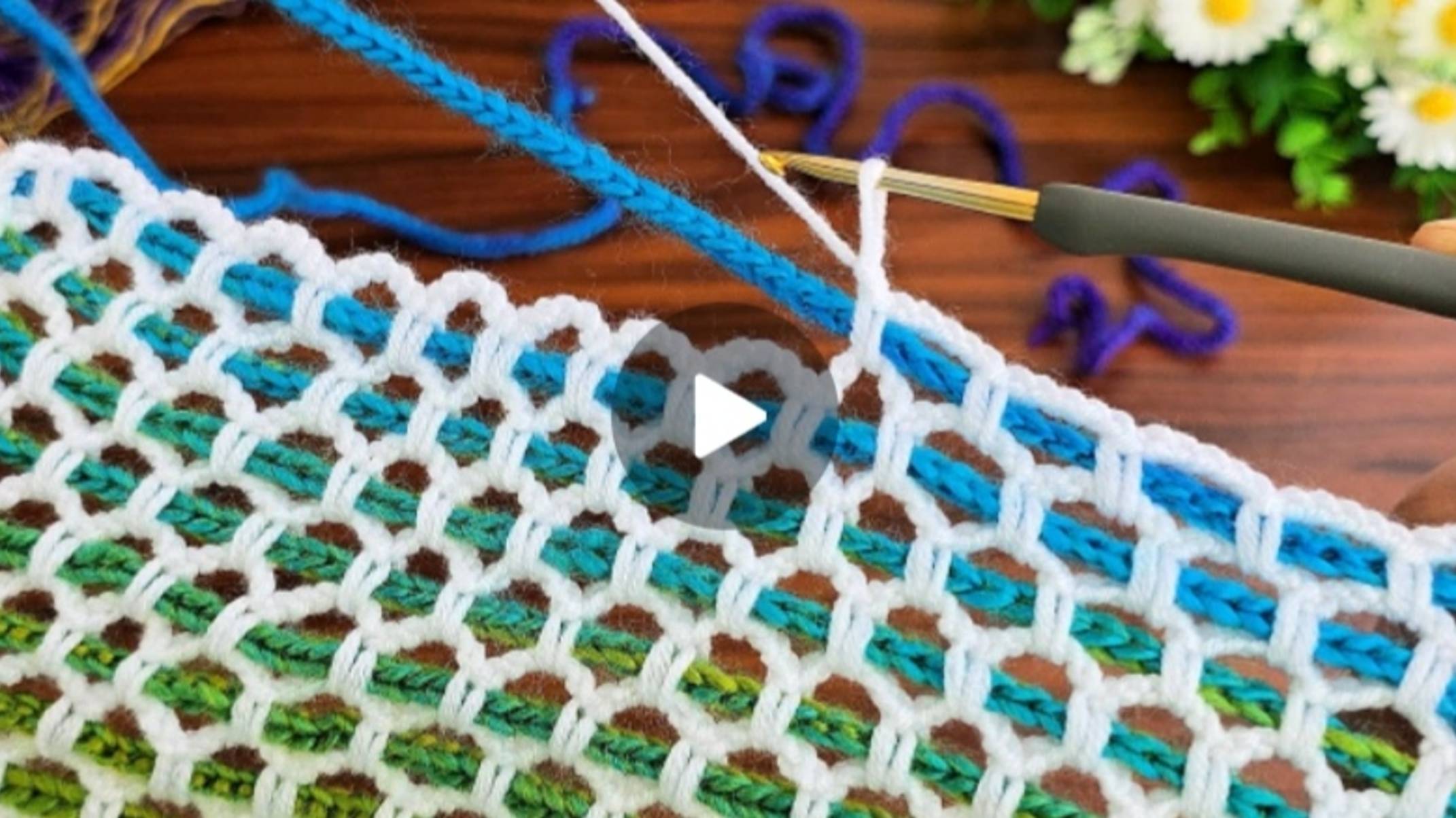 Узор крючком 🙂 #всевжизнисвязано #вязаниекрючком смотреть онлайн