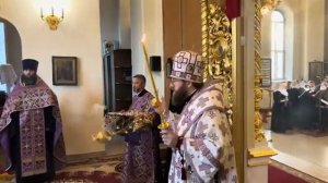 Митрополит Игнатий совершил Всенощное бдение с чином Воздвижения Креста Господня