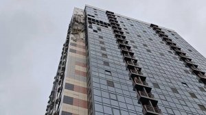 Последствия удара беспилотника ВСУ по жилому дому в ростовском Батайске