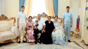 Вася Трохым крестит внука  и 1 годик Серафиму. 1-я часть.