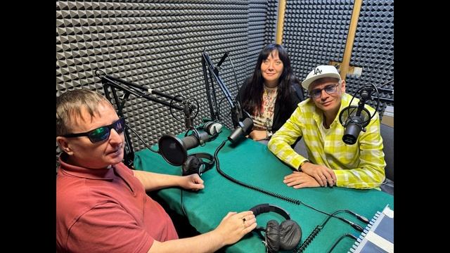 Гарик Богомазов Певец⭐️в авторской программе Виктора Тартанова Звездная гостиная на Радио ВОС🎙️