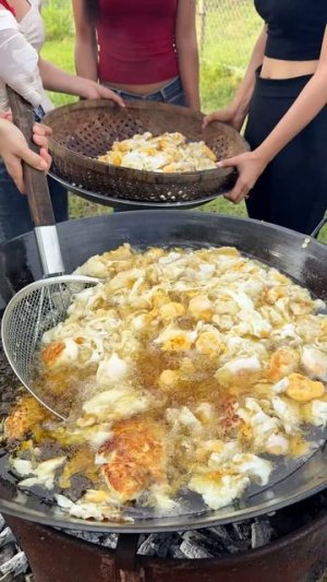 cook rice fried with egg and vegetable recipe #cooking #shorts #food