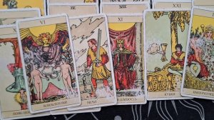 ТАРО РАСКЛАД\ КТО ИЗ ПРОШЛОГО ОБЪЯВИТСЯ ?!