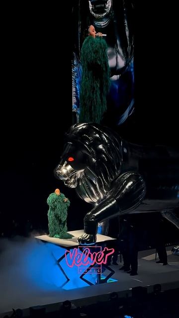 Лев на шоу Мари #марикраймбрери #шоу смотреть онлайн