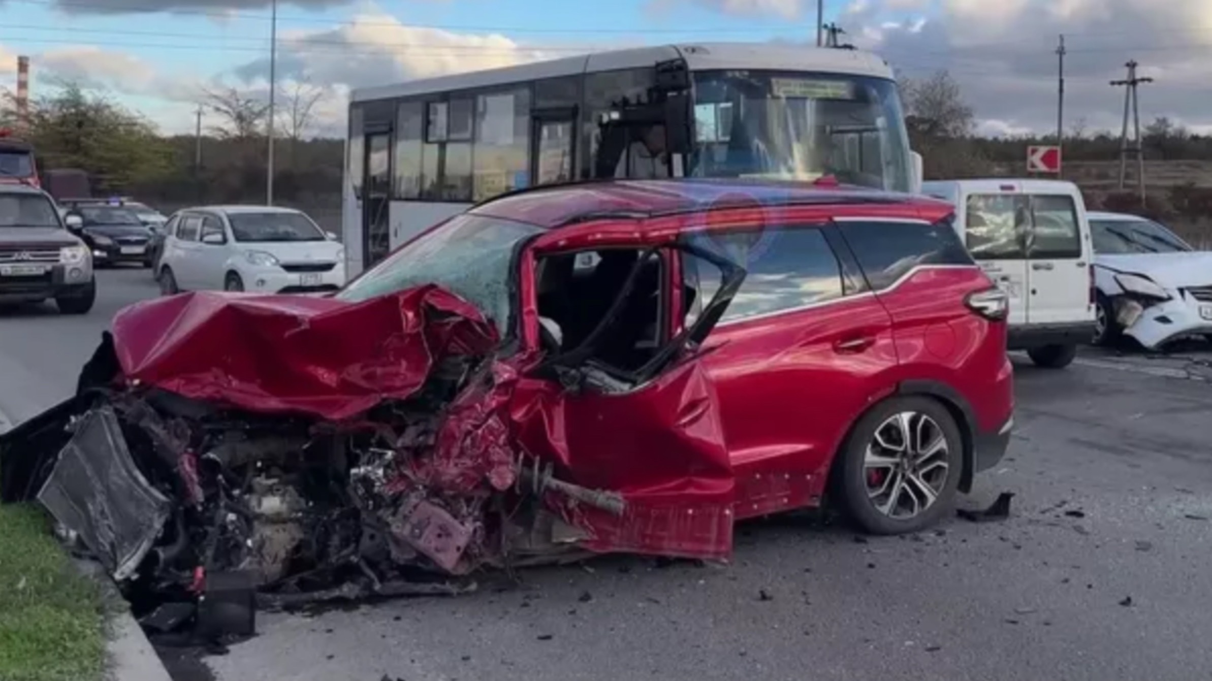 Аварии и ДТП НА ДОРОГАХ — летуны и водятлы не видят куда едут смотреть онлайн