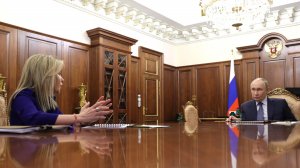 Владимир Путин встреча с главой Росприроднадзора Светланой Радионовой, Кремль, 21 октября 2025 года