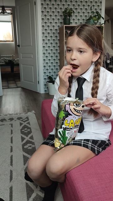 мама купила чипсы с лабубу вся семья в сборе чипсы очень вкусные