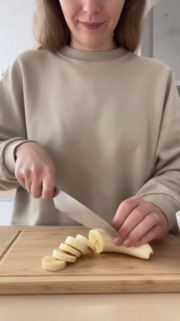 Как нарезать банан