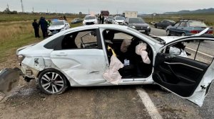 Выезд на встречку спровоцировал массовое ДТП в Дагестане, трое погибли