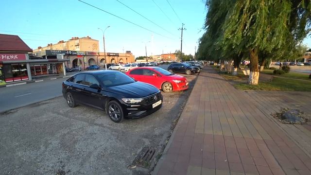 Прогулка с Пэксом по северному парку 17.06.2025 смотреть онлайн