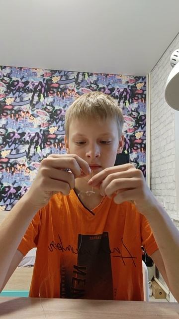 как привезаь  карабин леске