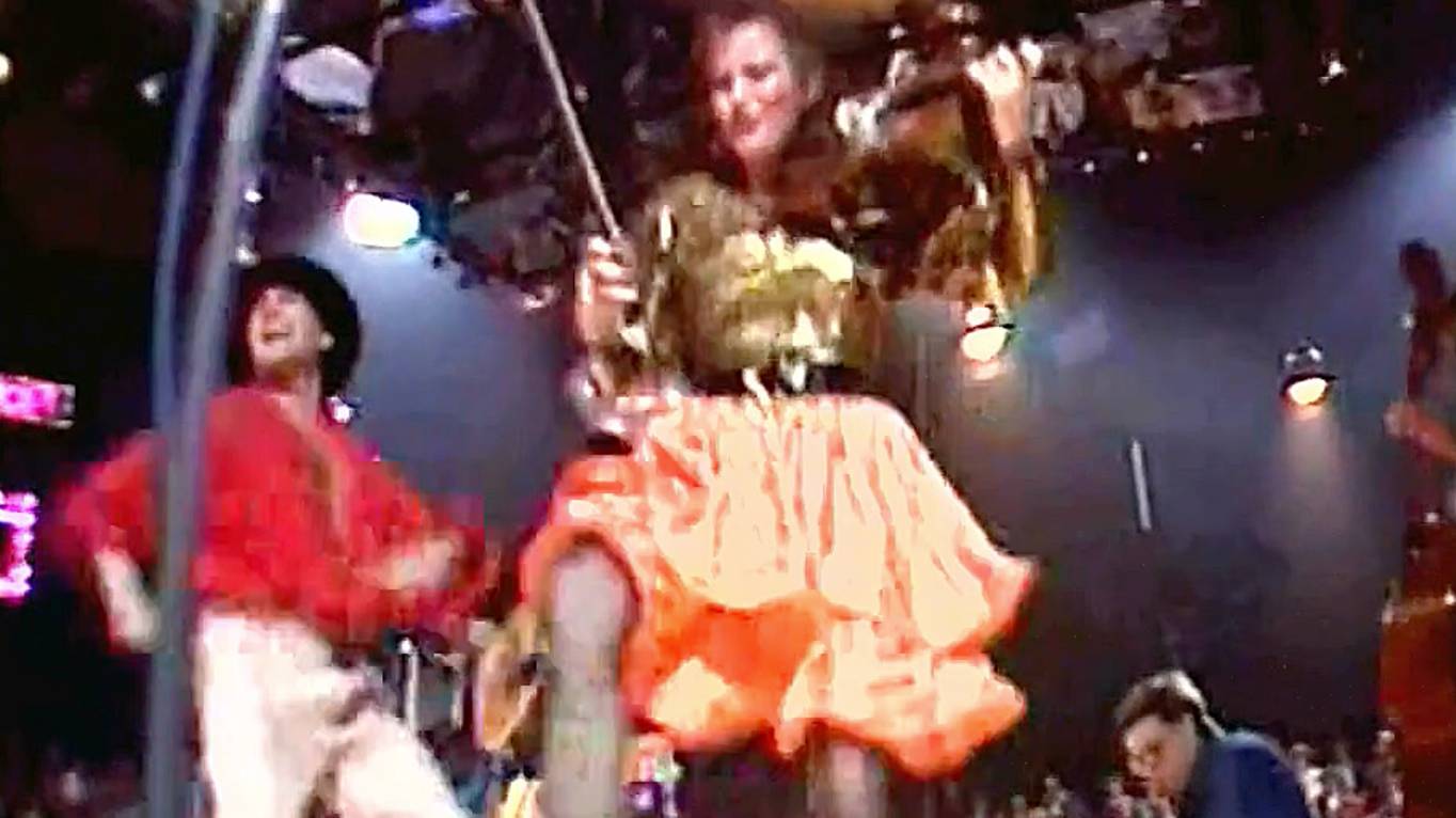 Матч-Реванш - НАШЕ ВРЕМЯ vs группа СВОЯ ИГРА с попурри НА ТЕМУ ОДЕССКИХ ПЕСЕН :1989: смотреть онлайн