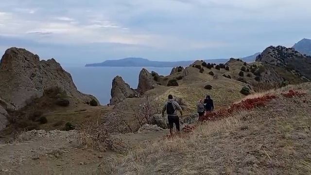 По Кара-Дагу. 18.20.25. смотреть онлайн