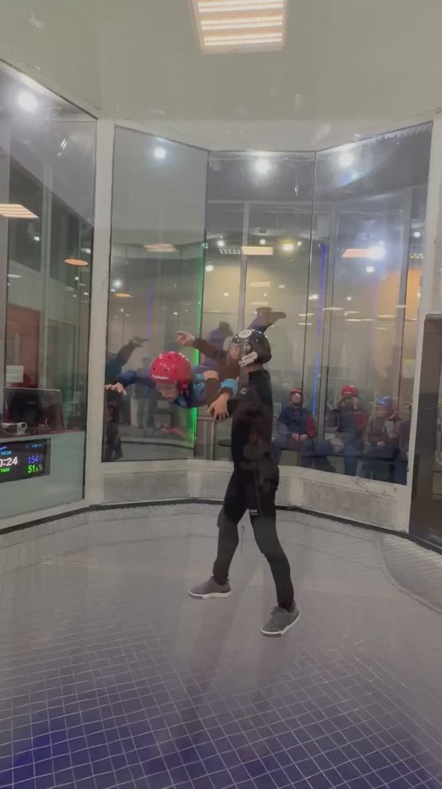 Я в аэротрубе👍