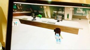 Играю