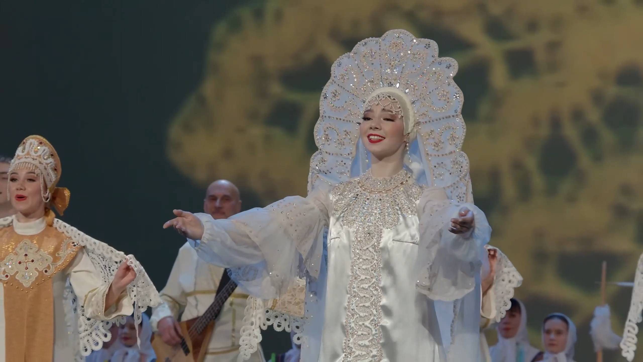 "Вологодские кружева", Ансамбль песни и танца "Русский Север". Vologda Lace, Russian North Ensemble. смотреть онлайн