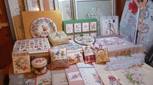 Французская вышивка. Готовые работы. Много прикладной вышивки и картины.