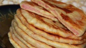 Сырные лепешки на кефире  с начинкой