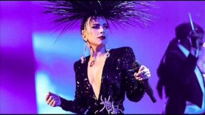 Говновоз но это Леди Гага