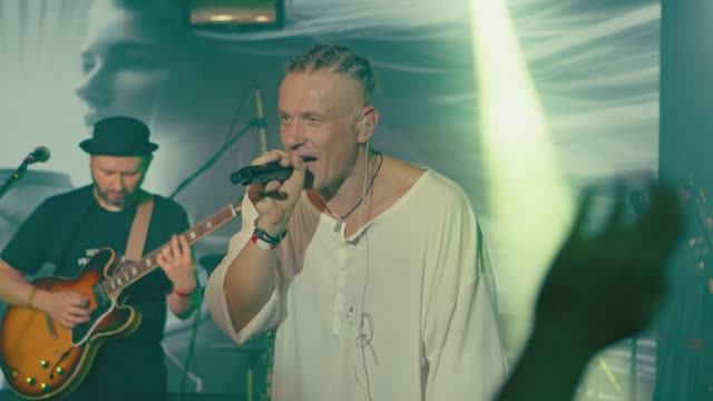 Неплюшевый. Планета 9. Концерт в Мумий Тролль Music Bar