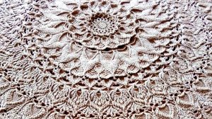 17. Вязание крючком. 63-64 ряды. Салфетка Arcanowave. Мастер-класс по вязанию.mp4