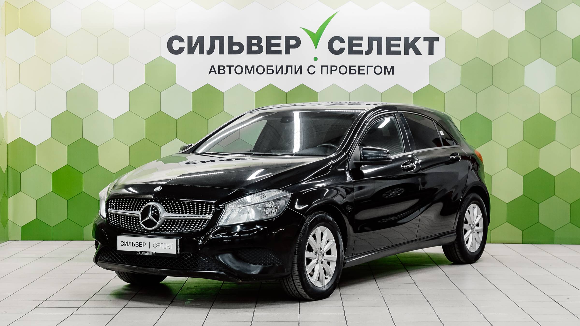 Mercedes-Benz A-Класс III (W176), 2013 смотреть онлайн
