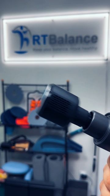 Перкуссор в центре движения и баланса тела RTBalance смотреть онлайн