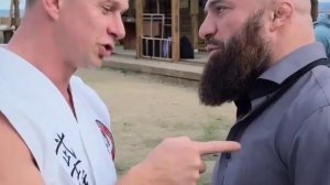 💥Мага Исмаилов рамсит с каратистом.