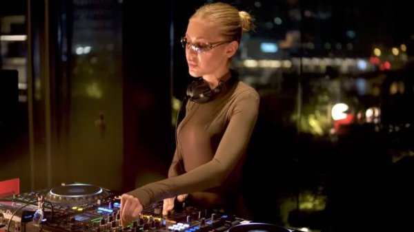 Dark Feel - @ Live At Dragon Fly   Melodic & Afro House Mix