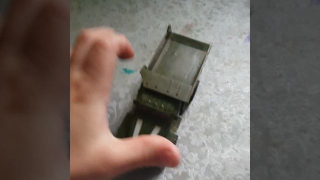 Показываю танки