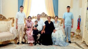 Вася Трохым крестит внука  и 1 годик Серафиму. 2-я часть.