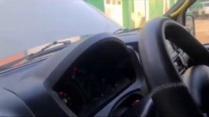 Как быстро завести автомобиль, если сел аккумулятор и нет проводов прикурить. Запуск в авто мороз