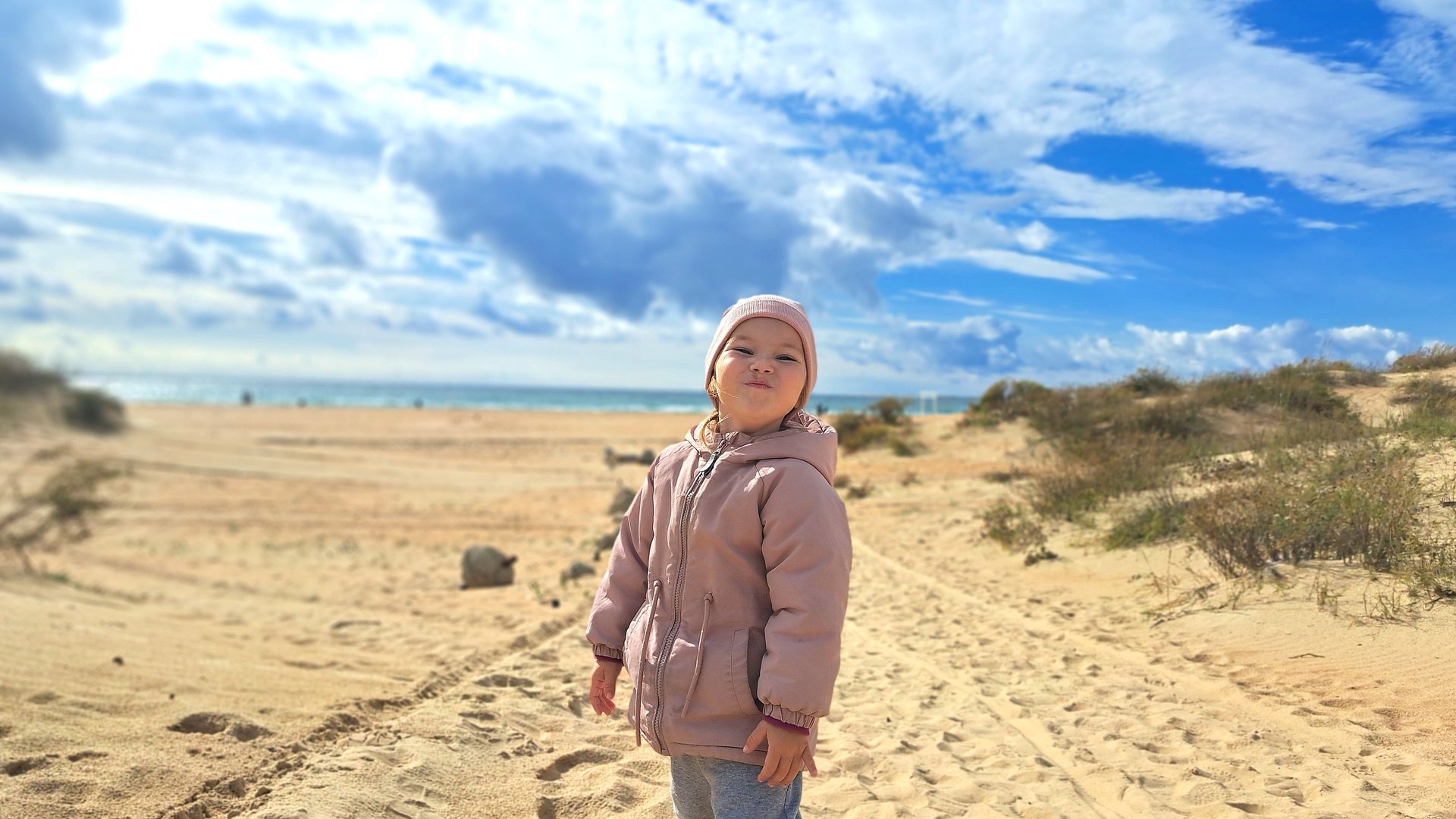 Чёрное море Анапа Витязево 22 октября 2025 смотреть онлайн