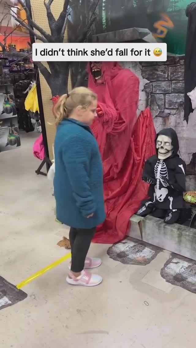 😂Кто это?! смотреть онлайн