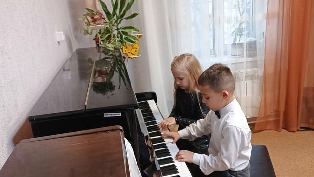 1000033011.mp4 
Т.Гуммессон 