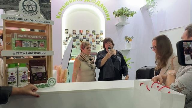 Защита сада без химии - реальность? Как грамотно работать с биопрепаратами