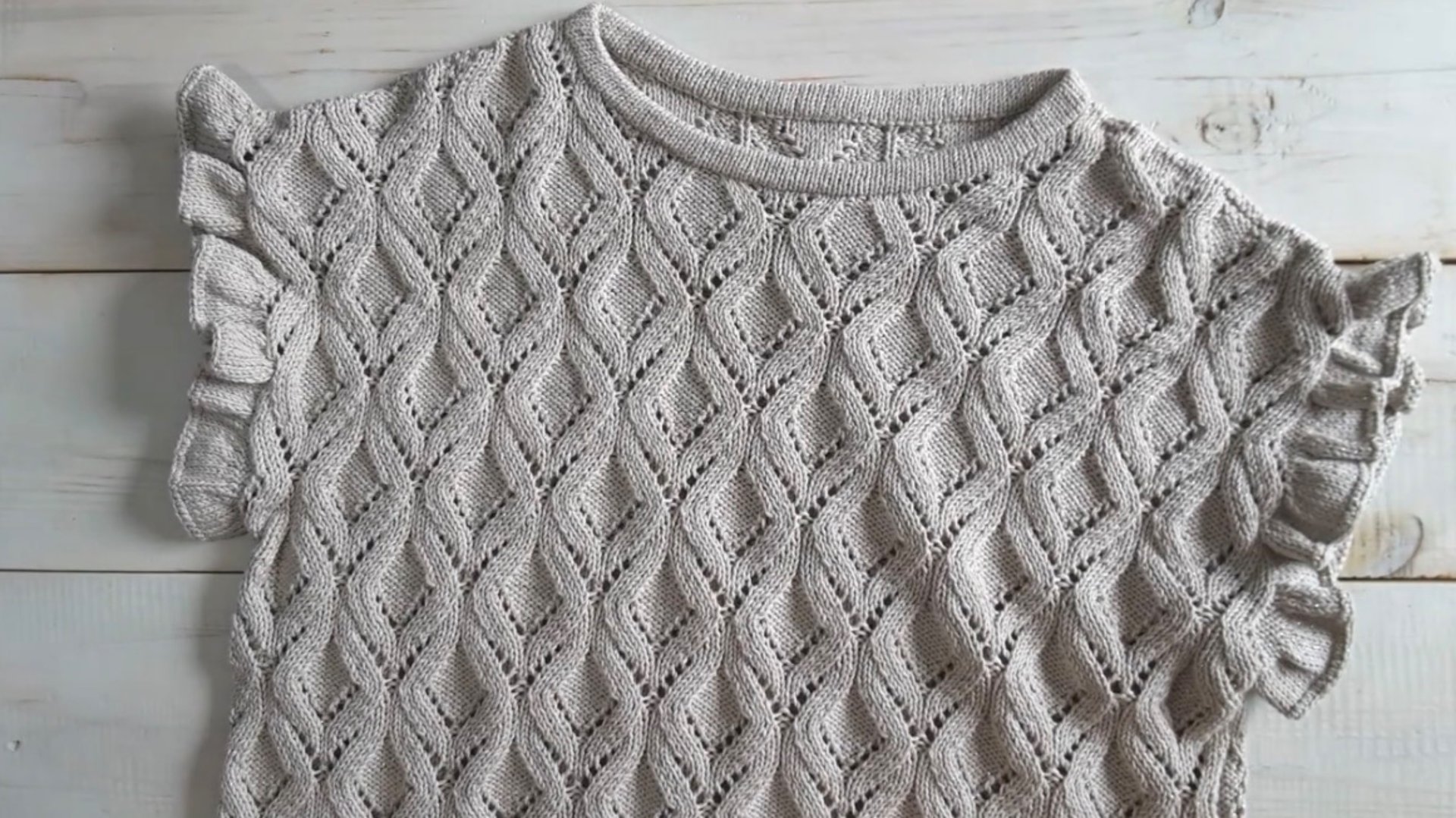 Ажурная кофта (спицами)