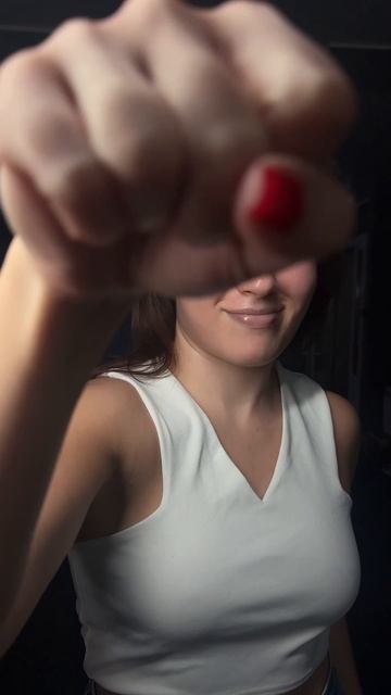 Достучалась, получается 🤩 смотреть онлайн