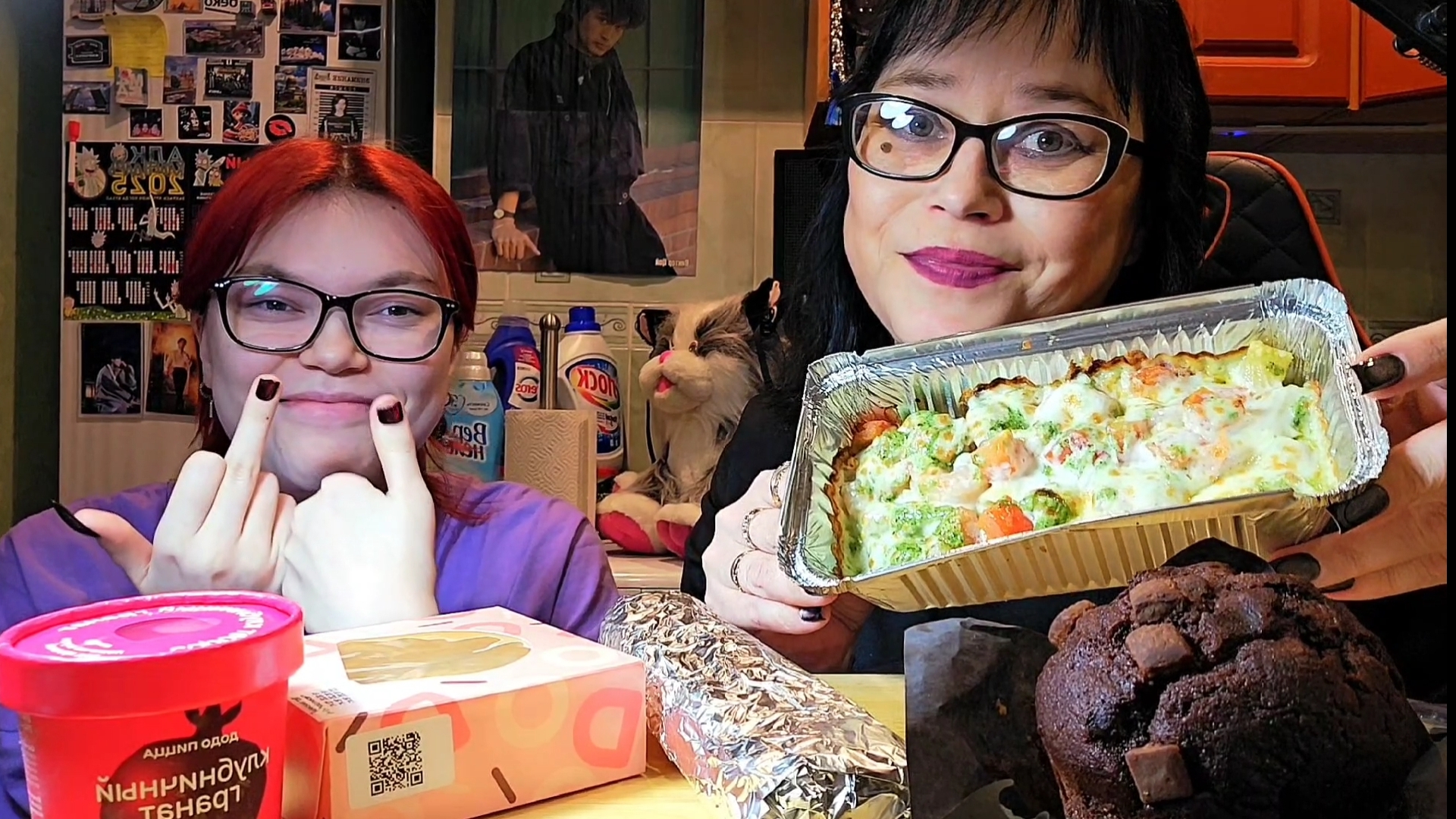 Мукбанг | Сливочная паста с креветками, Додстер,Маффин,Тарт лимонный | Обжор Асмр смотреть онлайн