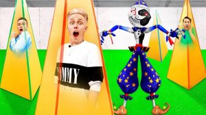 ПРЯТКИ В ТРЕУГОЛЬНИКАХ против МОНСТРОВ ЧЕЛЛЕНДЖ !!!