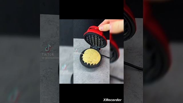 интересная история про школу и слаймы в виде еды смотреть онлайн