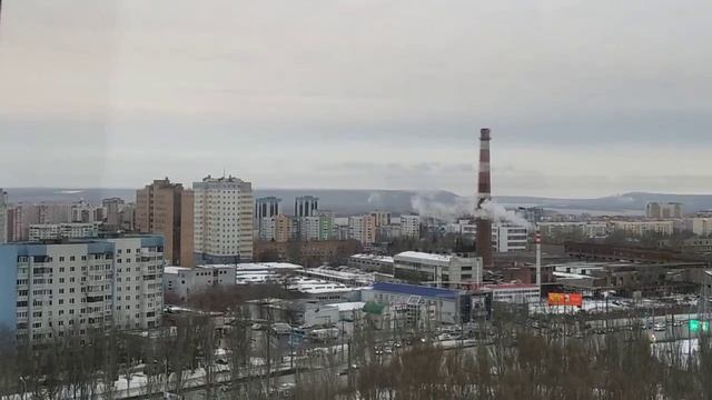 Многие боятся подняться на ЧЕРТОВОМ КОЛЕСЕ. Но не я. Весь город на ладони. Да ЗИМА ну и что!!!! смотреть онлайн