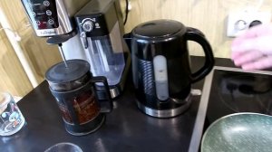 На кухне с белкой. Готовлю на 3 дня. Болтаю про питание, тренировки