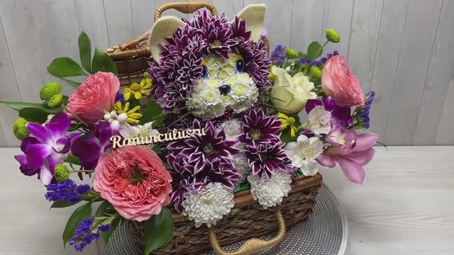 Котик из хризантем смотреть онлайн