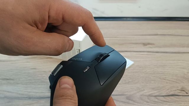 компьютерная беспроводная мышь Rapoo MT760L с возможностью подключения по bluetooth и радиоканалу смотреть онлайн