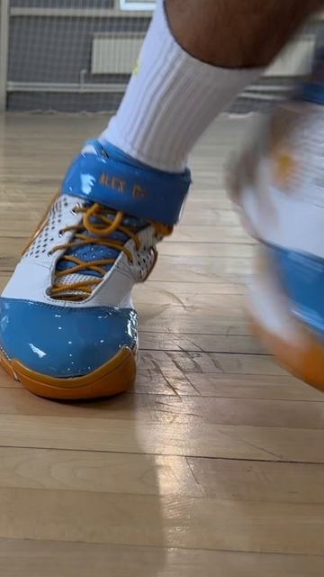 Nike Kobe 2 | тест баскетбольных кроссовок смотреть онлайн