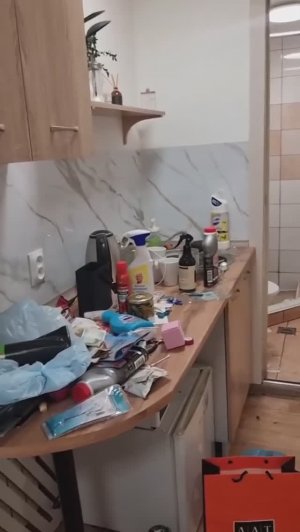 Ну хоть чаевые оставили