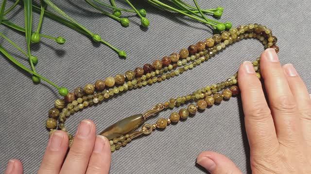 Зеленый гранат - два размера, два ожерелья=одно длинное #гранат #бусы #collar #granada