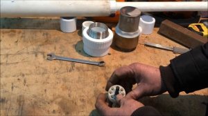 Водяной насос без электричества  из трубы ПВХ!)